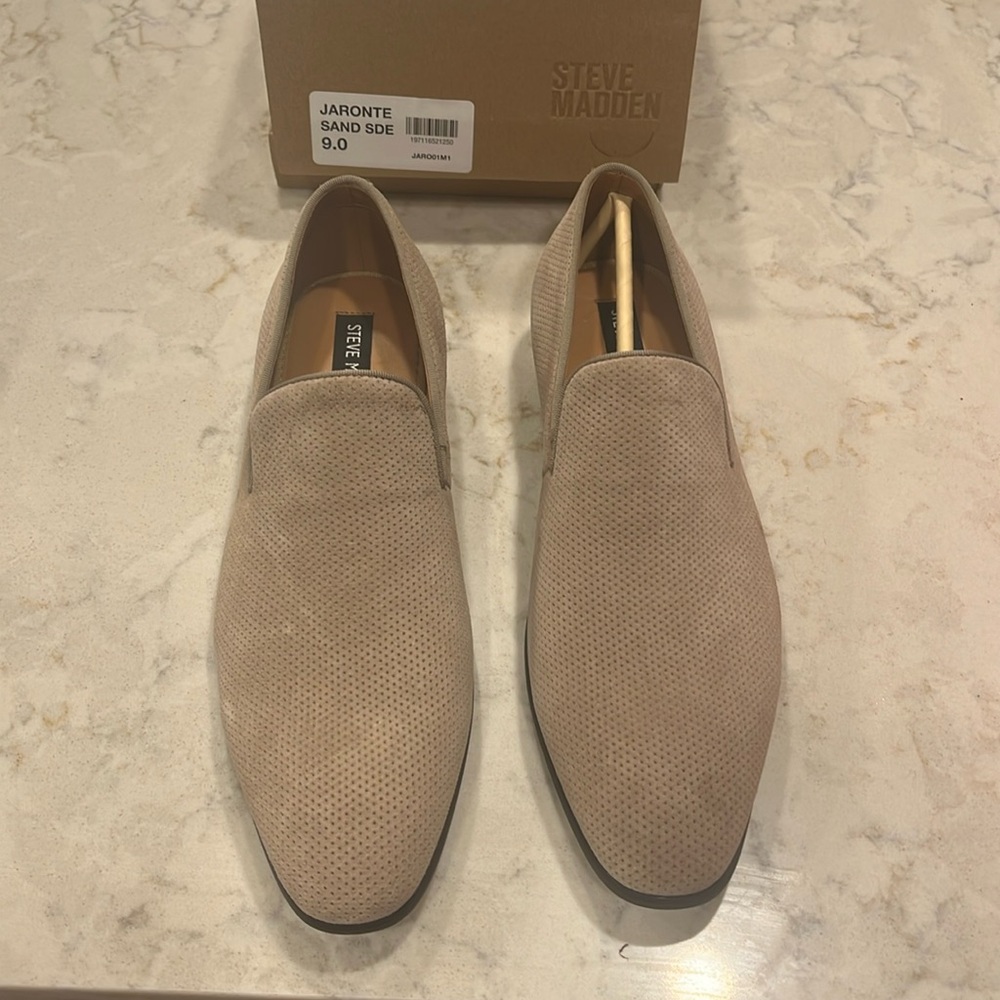 Steven Madden Jaronte loafers new and unworn